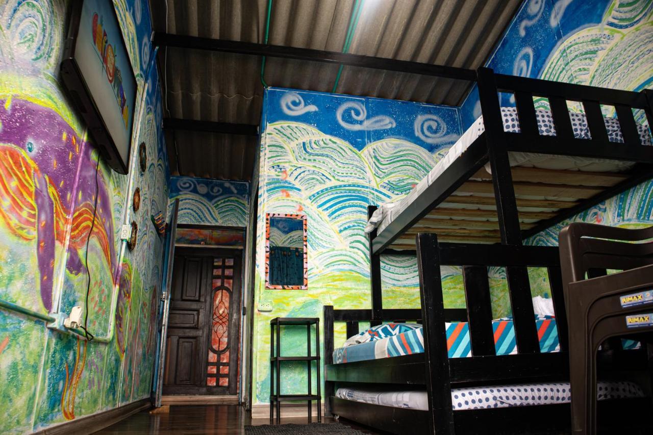 בואנוונטורה Hostal Liliana מראה חיצוני תמונה
