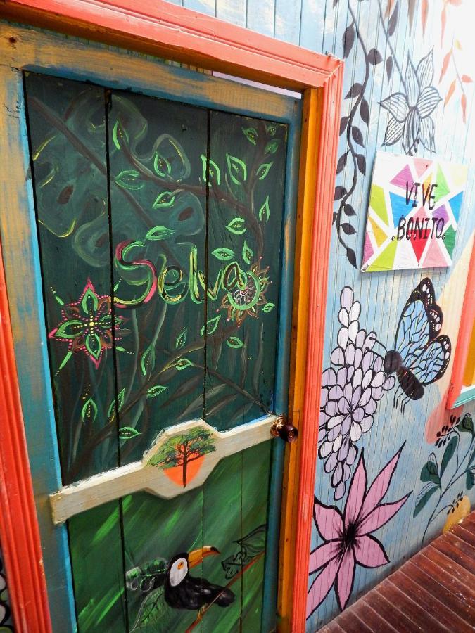 בואנוונטורה Hostal Liliana מראה חיצוני תמונה
