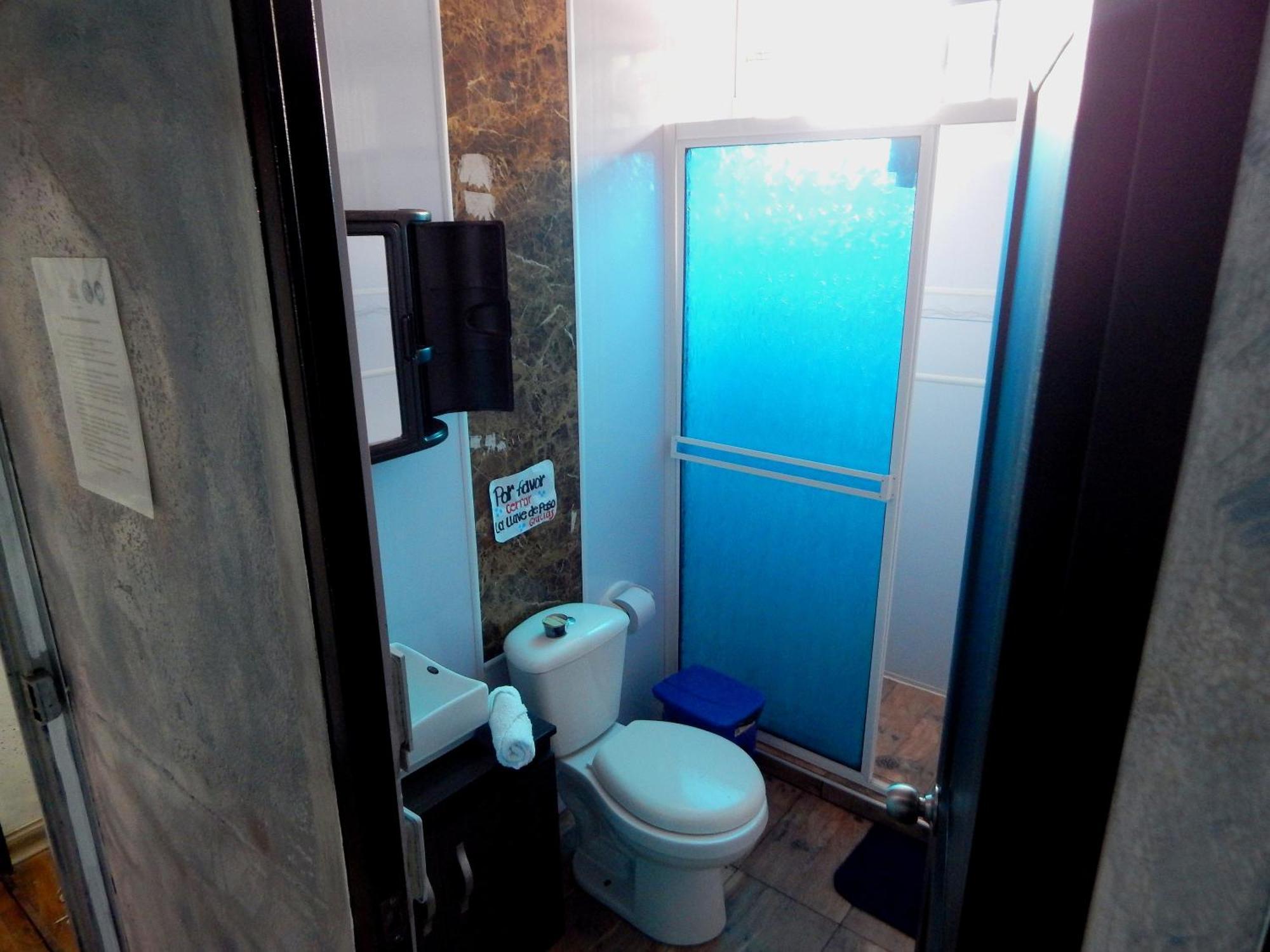 בואנוונטורה Hostal Liliana חדר תמונה